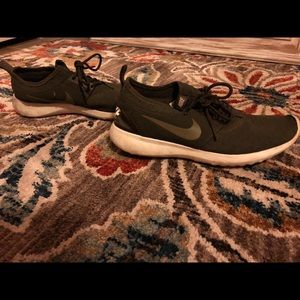 Dark green Nike sneakers